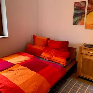 Apartment Monteuerswohnung Am Bauernhofweg In Nahe S-bahnhof 