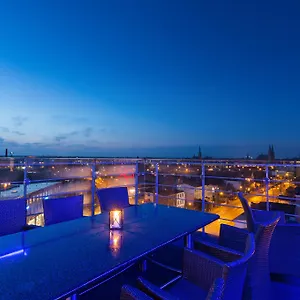 Iv Jahreszeiten Hotel Lubeck